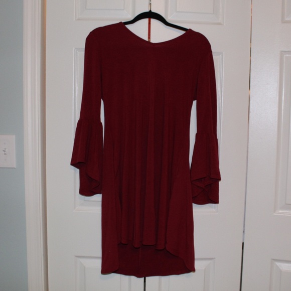 Flowy, red dress - Picture 1 of 4